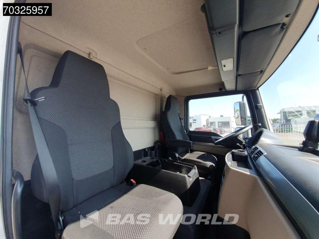 Man TGL 12.220 TGL 4X2 12t DHollandia Tailgate Euro 5 Photo 30