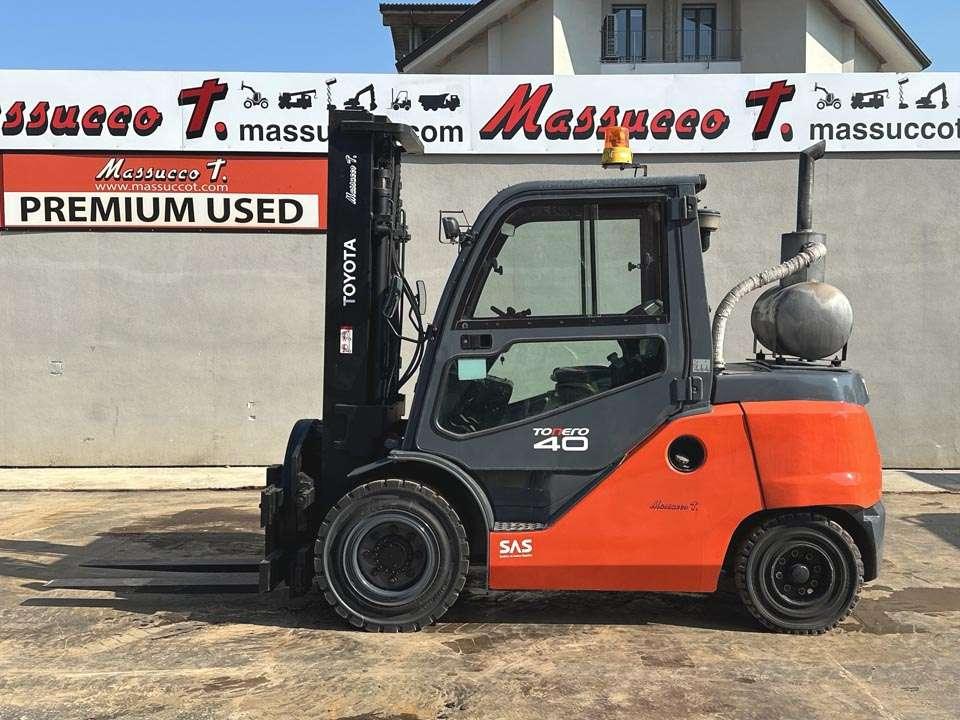 Toyota 408FD45N Photo 2