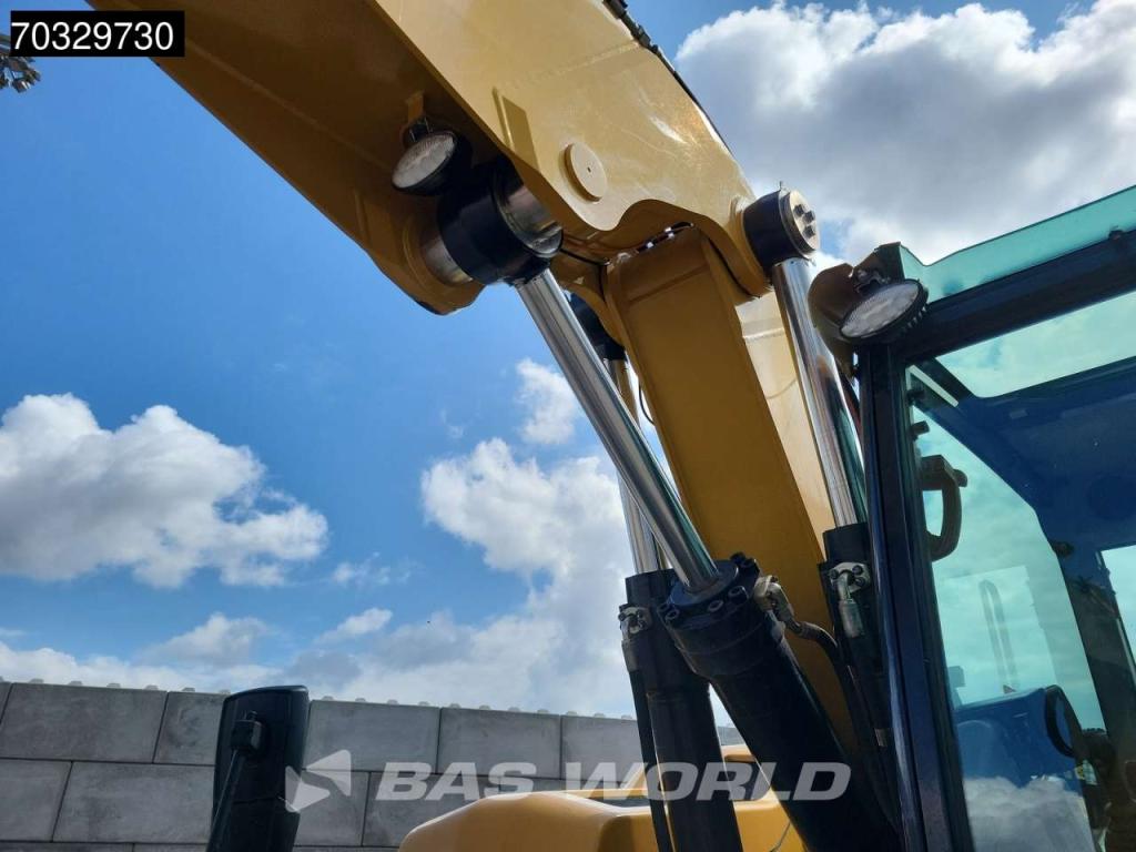 Caterpillar M320 F Photo 11