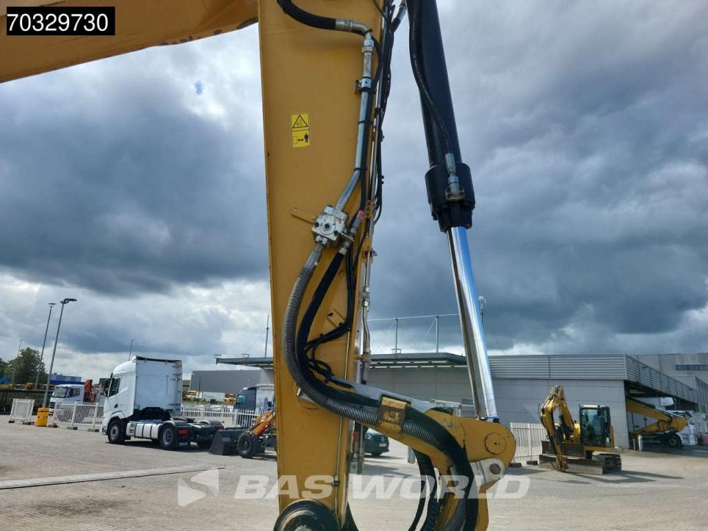 Caterpillar M320 F Photo 13