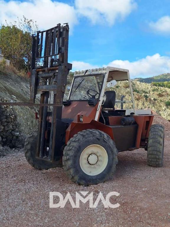 Manitou 4×4 Photo 1