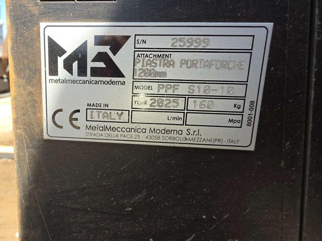 M3 MetalMeccanica Moderna Forche 1000kg Photo 1