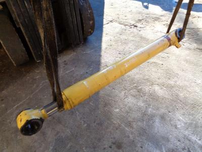 Arm cylinder (stick) for New Holland E 80B sold by PRV Ricambi Srl