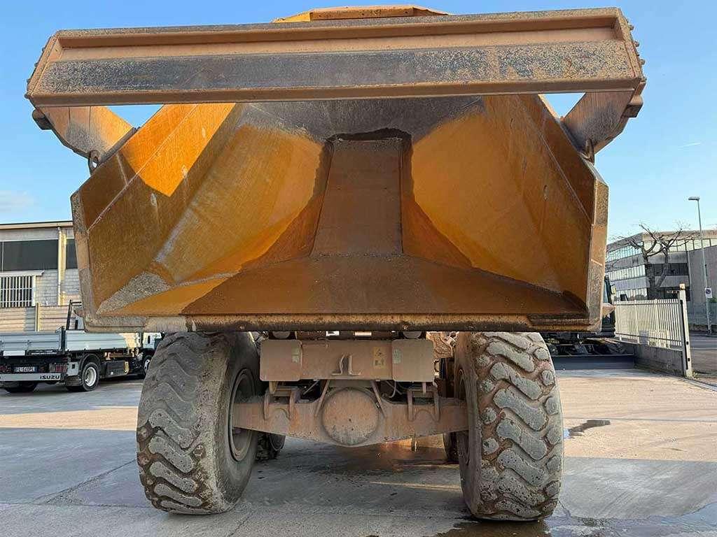 Case ADT 330B Photo 3