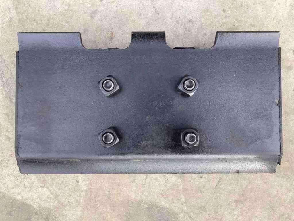Undercarriage for ABG Rubber Asphalt Pads Photo 2