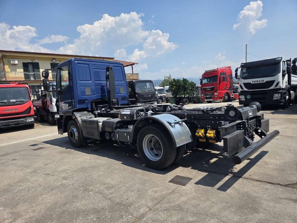 Iveco EUROCARGO CUBE 120-220 Photo 26