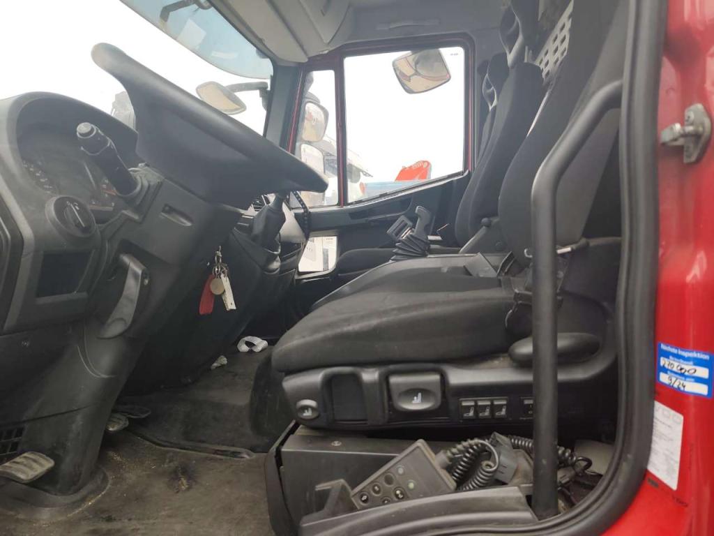 Iveco EUROCARGO 120-250 Photo 7