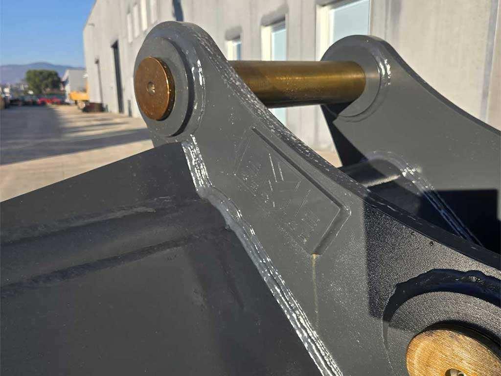 Emme Service F 350 Photo 3