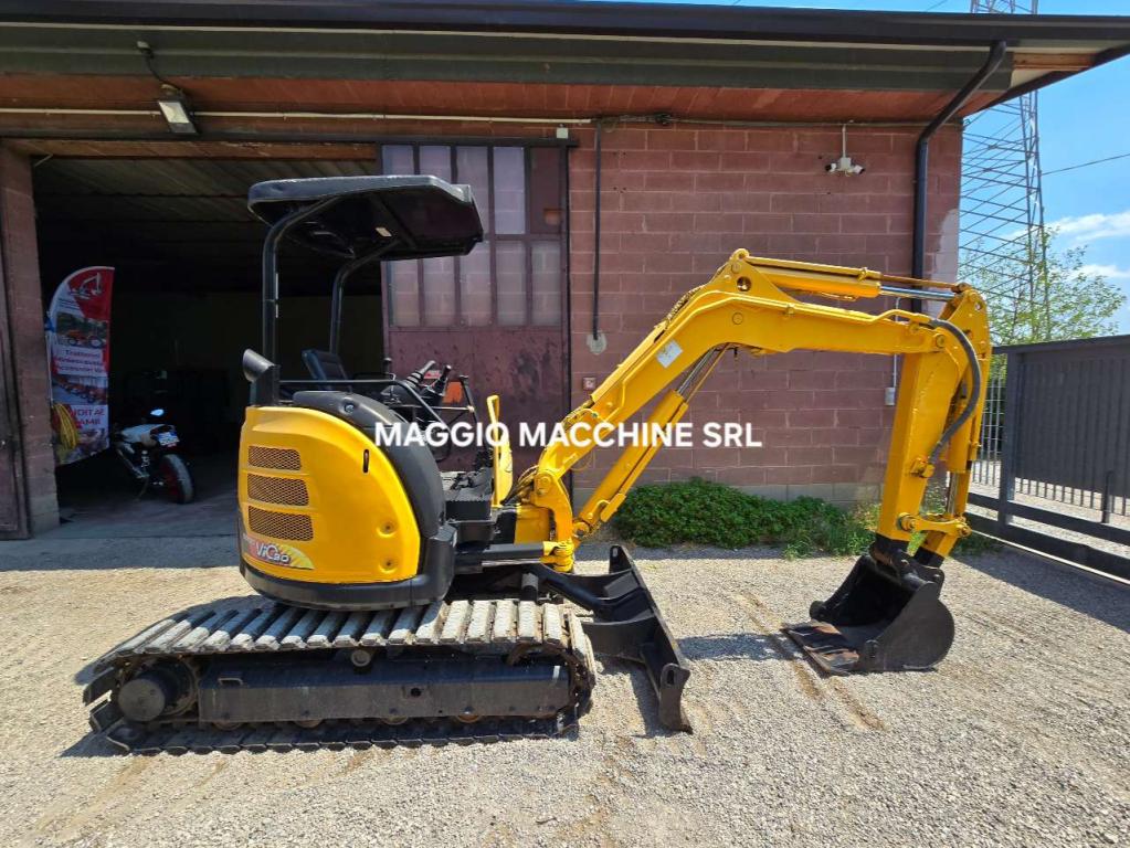 Yanmar VIO30-5 Photo 1