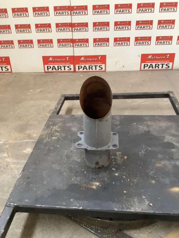 Exhaust manifold for Hitachi ZX135US-7 Photo 3
