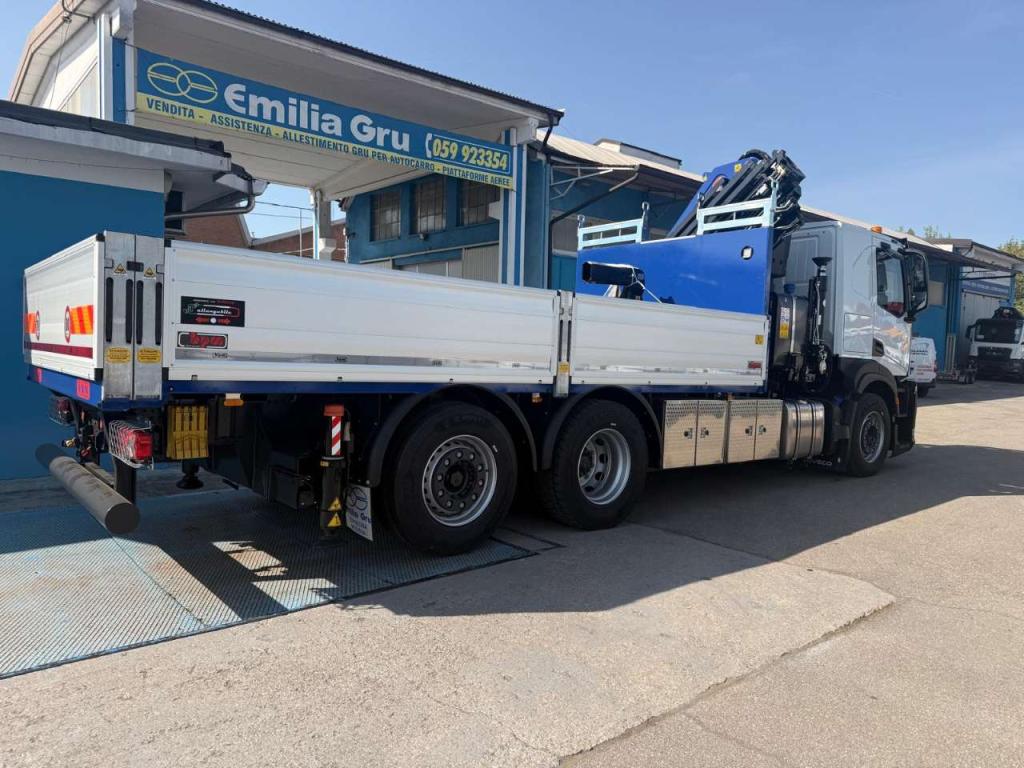 Iveco X-Way 460 Photo 7