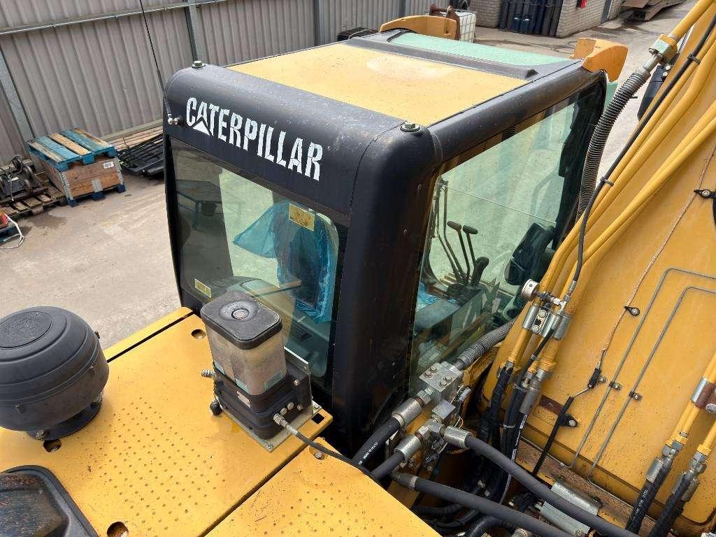 Caterpillar 325DL ME Photo 21