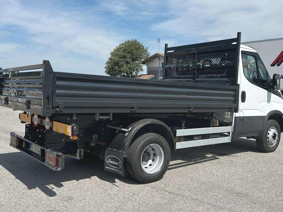 Iveco DAILY 60-150 4x2 Photo 20