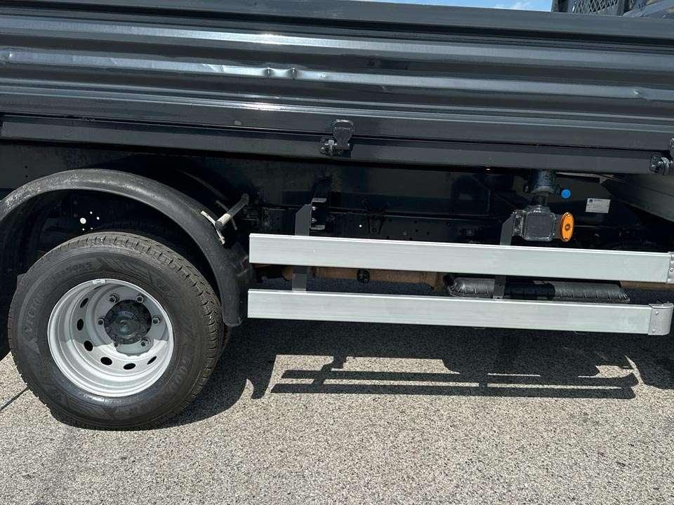 Iveco DAILY 60-150 4x2 Photo 9