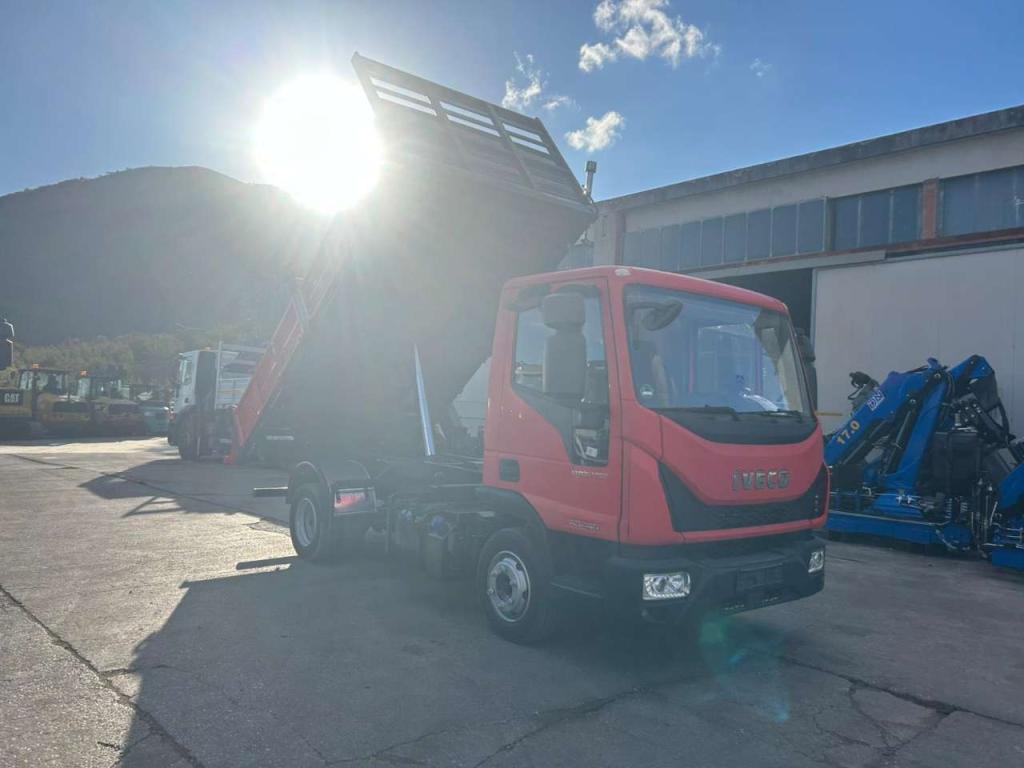 Iveco EUROCARGO 80-190 Photo 24
