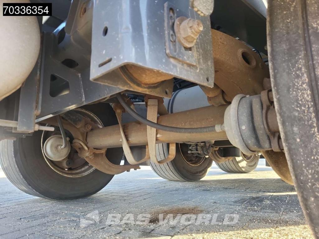 Kässbohrer CS 3 axles 40ft Lift Axle Stack Photo 19