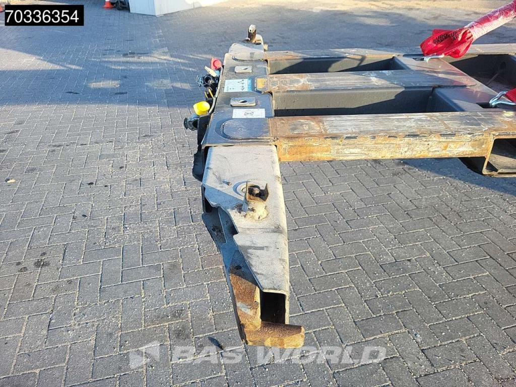 Kässbohrer CS 3 axles 40ft Lift Axle Stack Photo 9