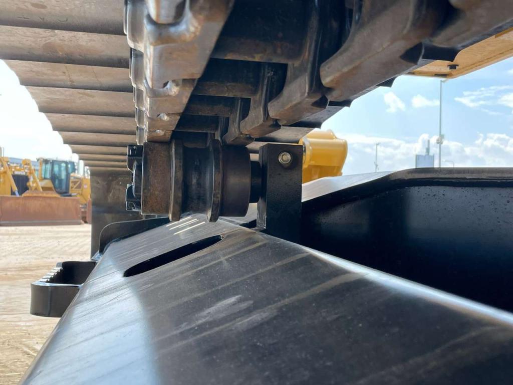 Caterpillar 323D3 Photo 14
