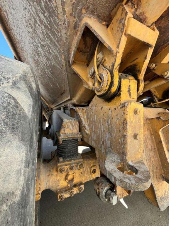 Volvo A25C 6x6 Photo 17