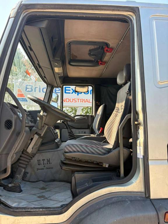 Iveco EUROTECH 190.30 con gru BONFIGLIOLI Photo 10