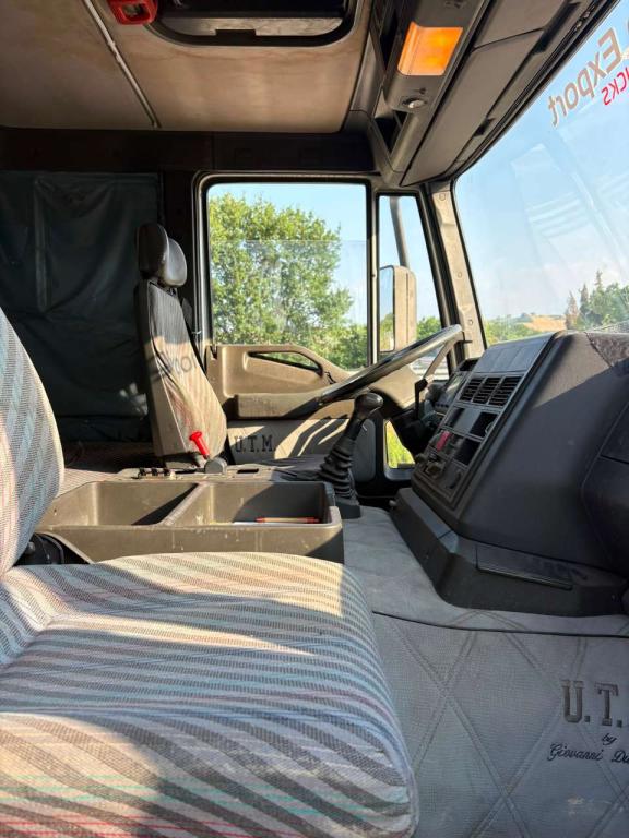 Iveco EUROTECH 190.30 con gru BONFIGLIOLI Photo 4