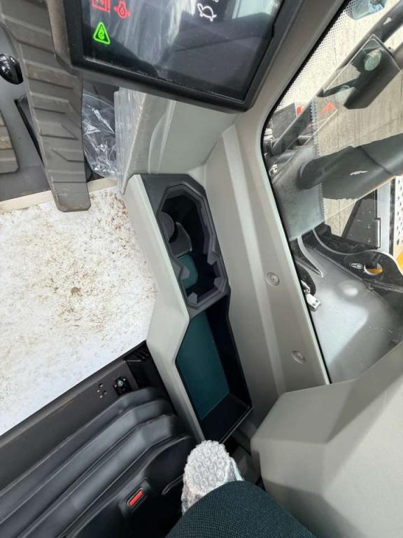 Volvo EC230FNL-5 Photo 21