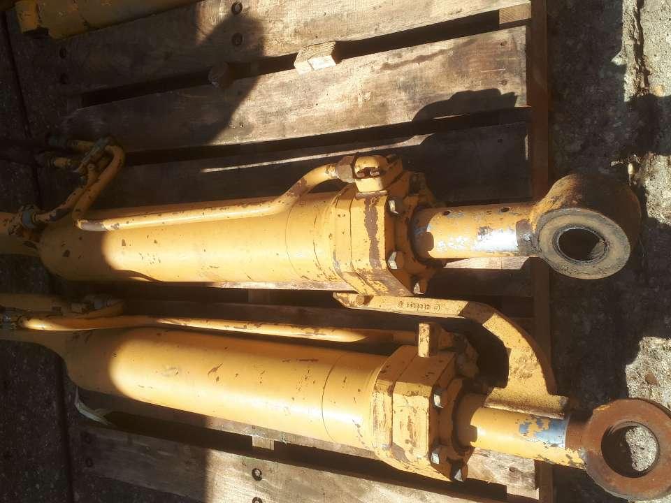 Piston for Fiat Allis FL14D Photo 1