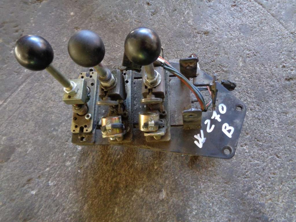 Housing and interior cabin parts for New Holland Serie B Photo 1