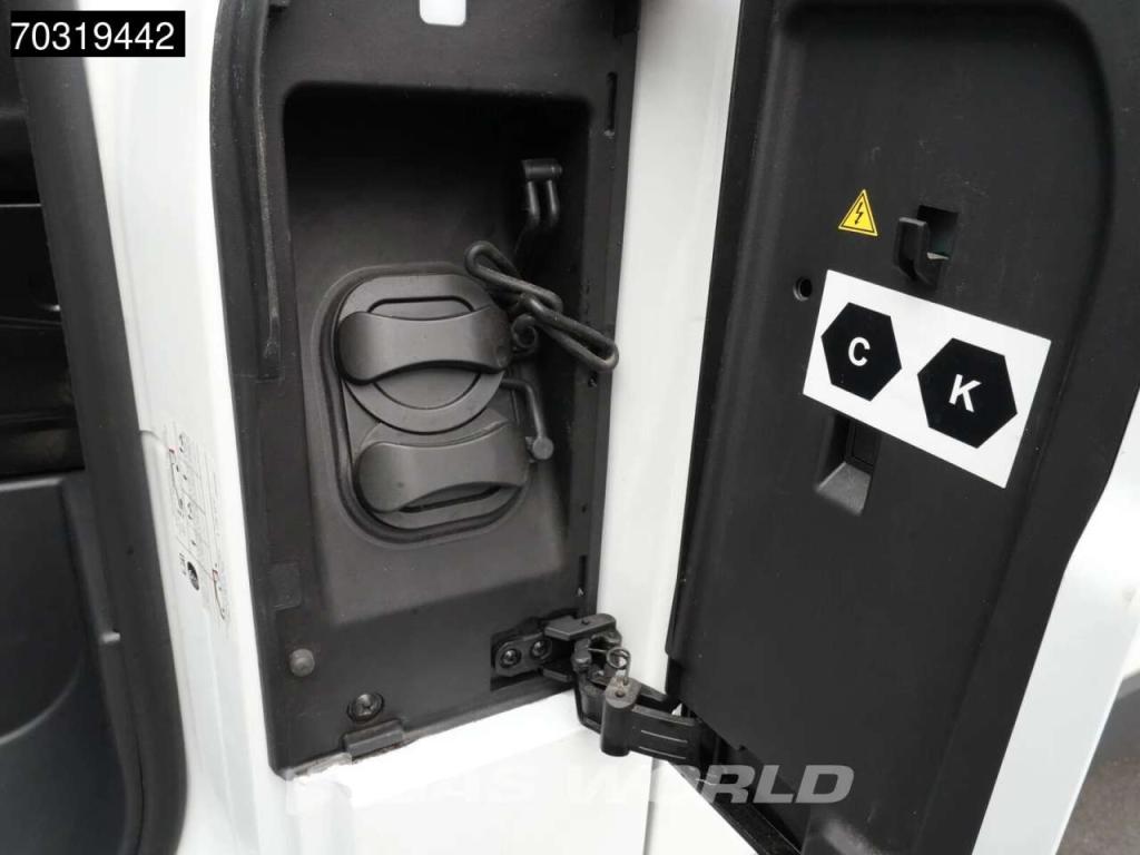 Maxus eDeliver 7 Elektrisch 77kWh 450km WLTP L2H1 Snelladen LED ACC Camera CarPlay Stoelverwarming Parkee Photo 12