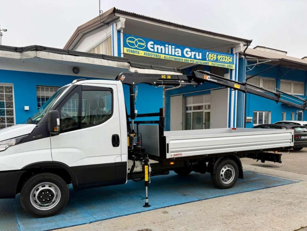 Fiat Iveco 35-140 Photo 6