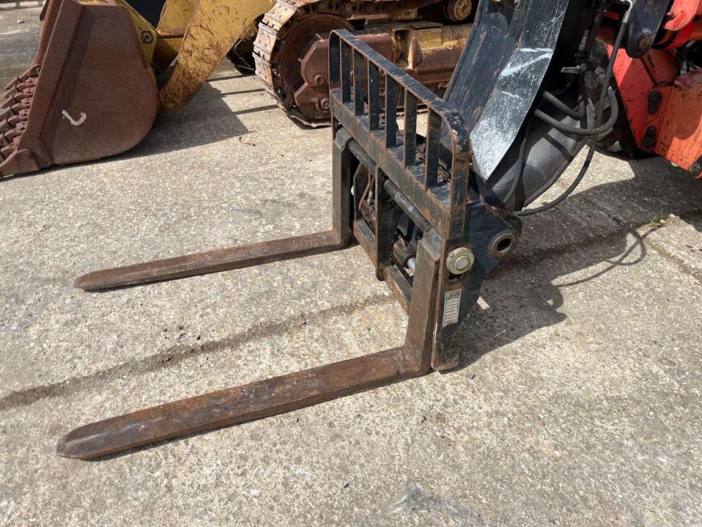 Manitou MT1435HSLT Photo 9
