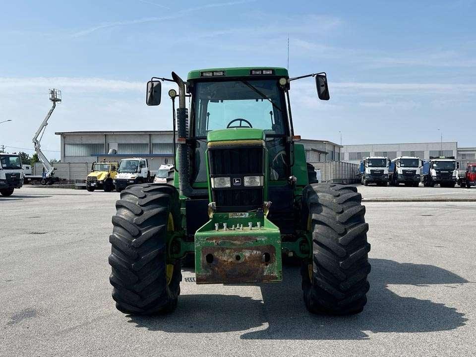 John Deere 7800 4X4 Photo 19