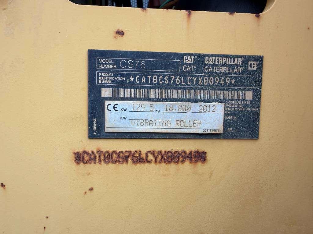 Caterpillar CS76 XT Photo 23