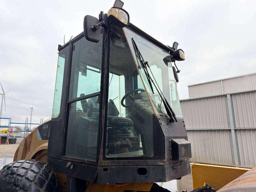 Caterpillar CS76 XT Photo 28