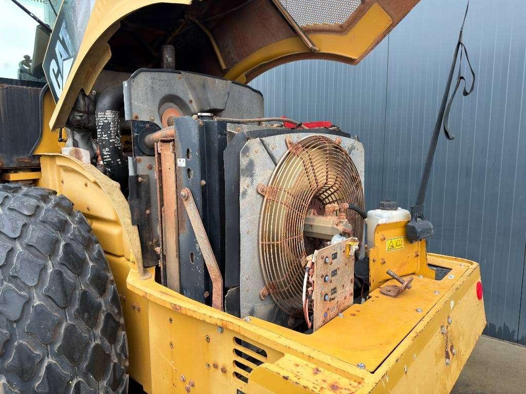 Caterpillar CS76 XT Photo 29