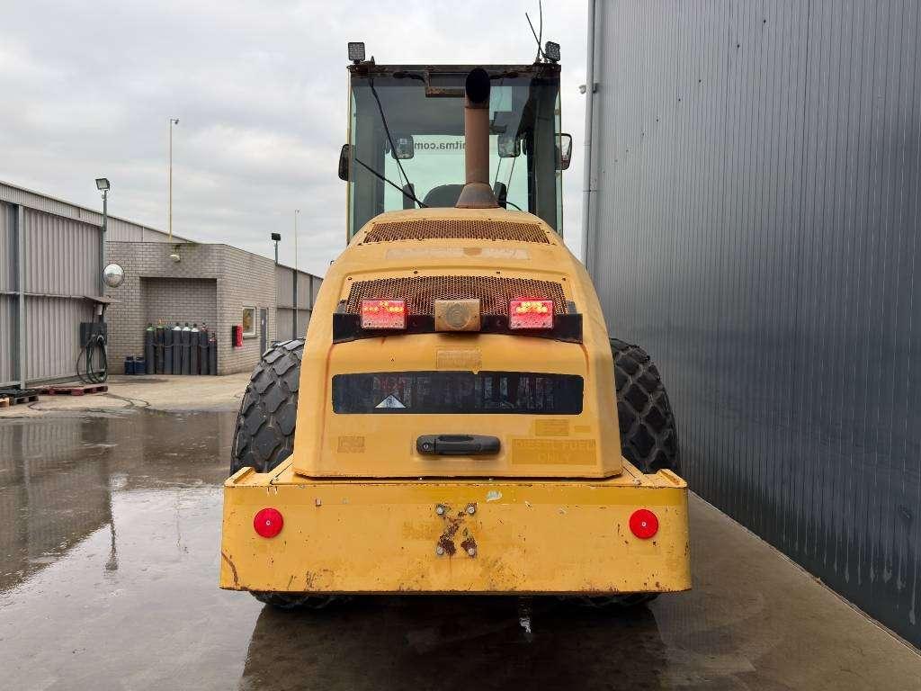 Caterpillar CS76 XT Photo 4