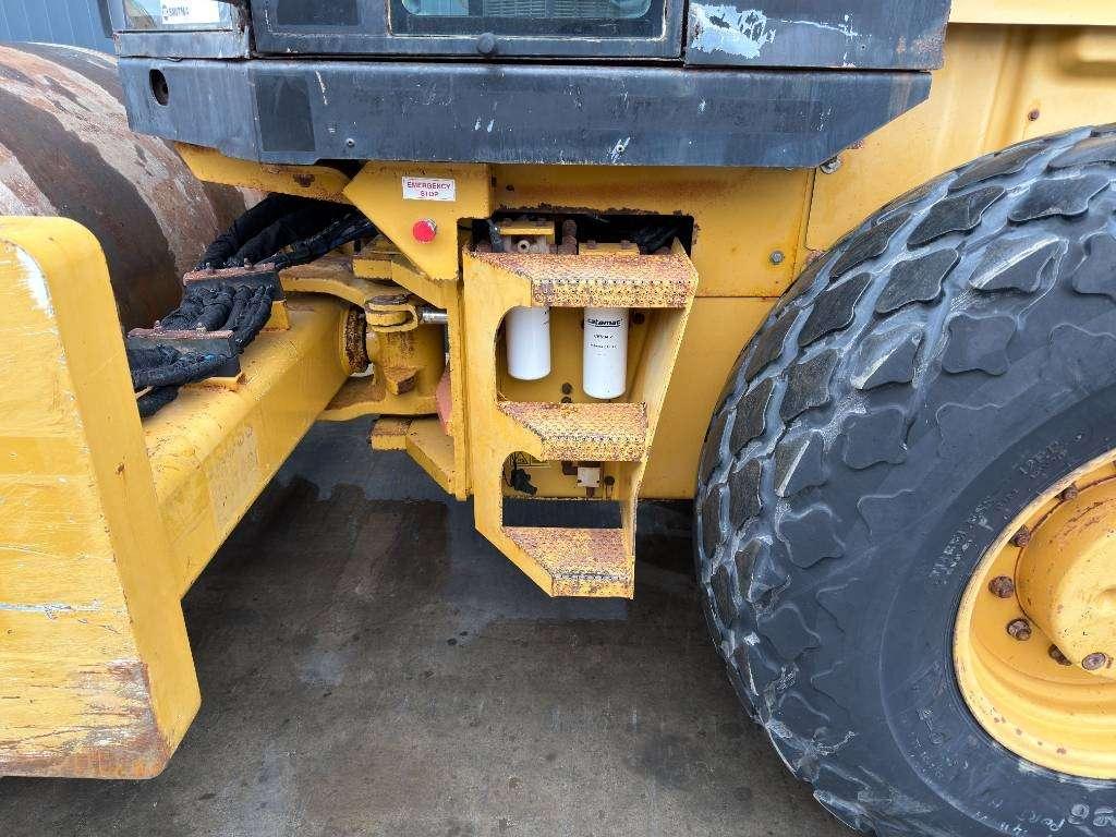 Caterpillar CS76 XT Photo 5