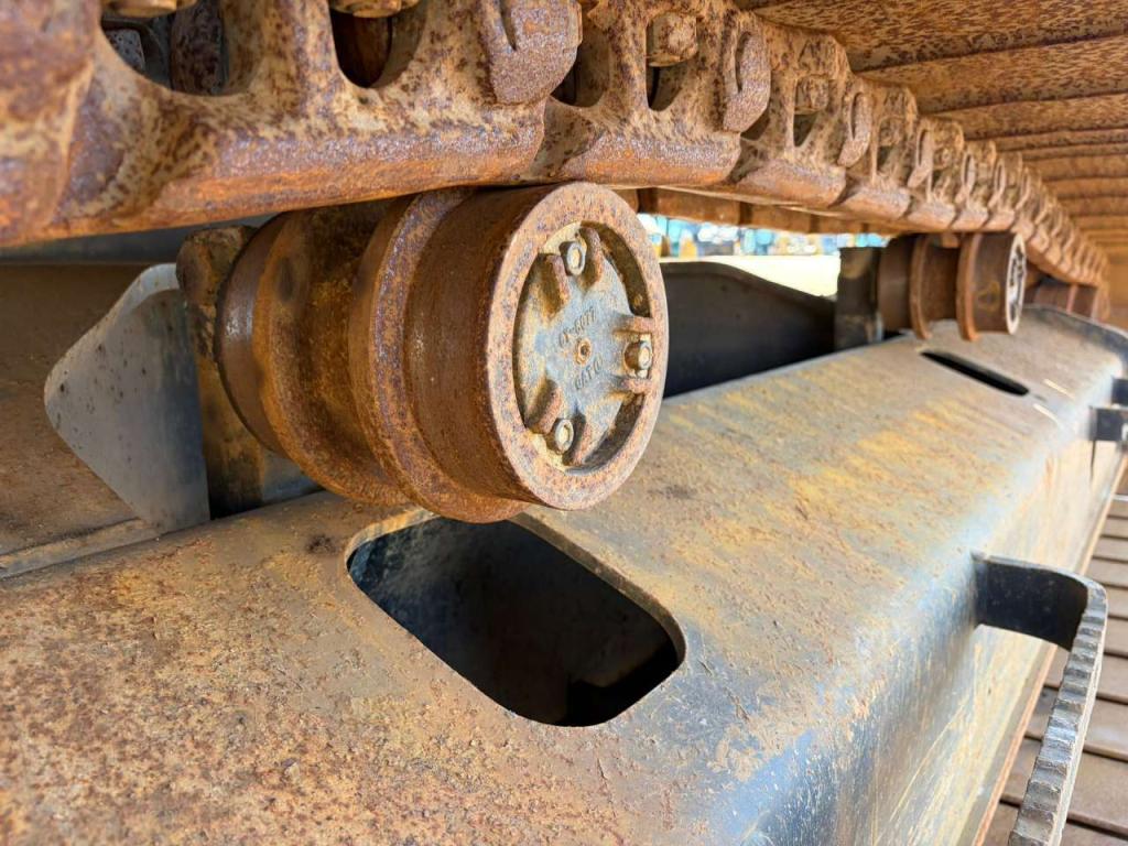 Caterpillar 330 Photo 18