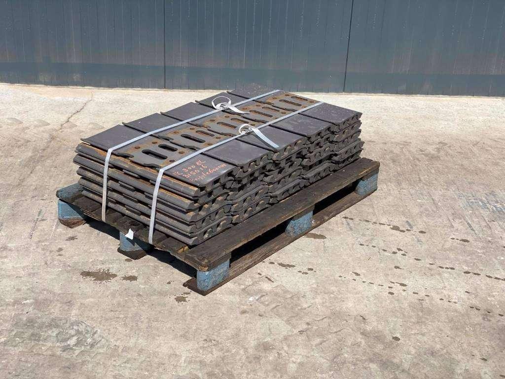 Undercarriage for JCB JS240 / JS260 / JS300 Shoes/Pads Photo 1
