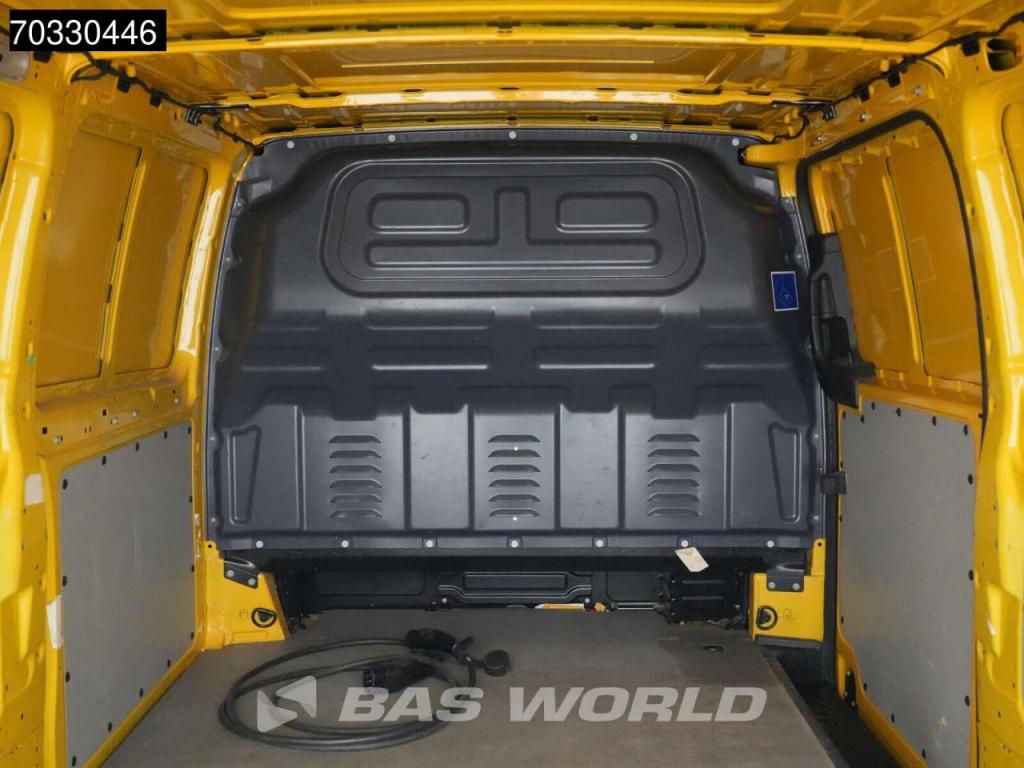 Mercedes-Benz eVito Elektrisch 41kWh 150km WLTP Airco Camera APK 03-2027 Airco Photo 8