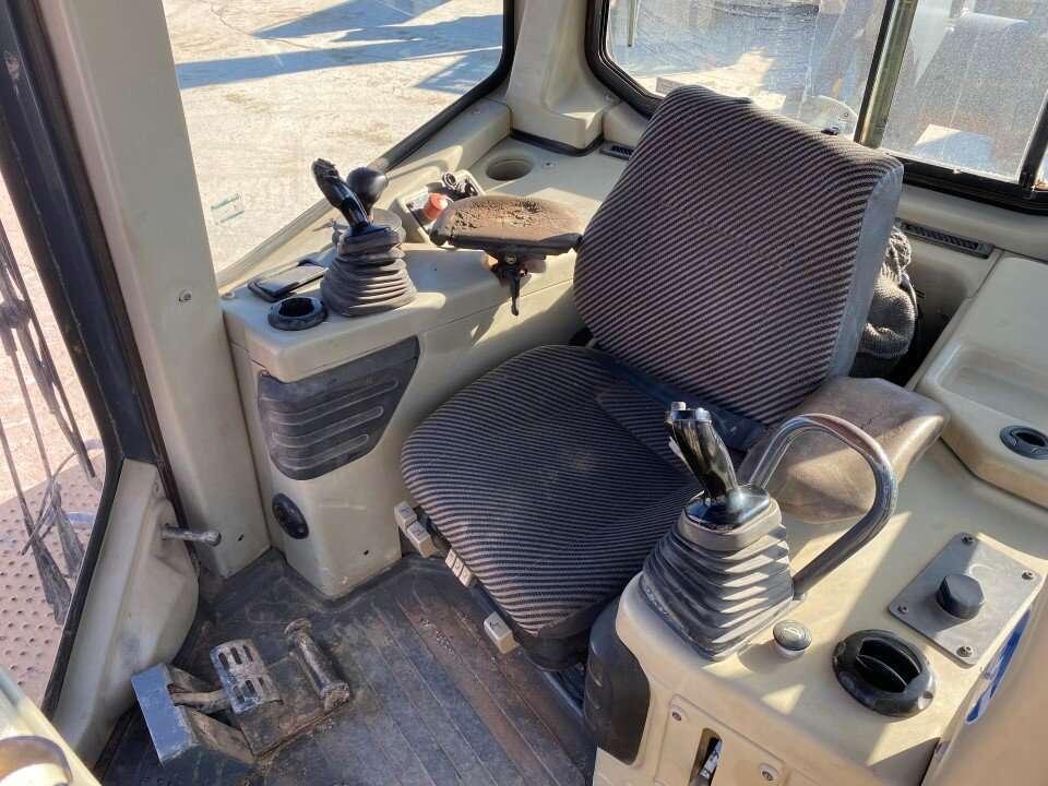 Liebherr 754 Photo 7