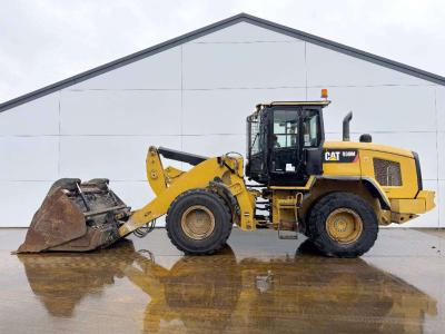 Caterpillar 930M - High-tip Bucket / Weight System sold by Boss Machinery