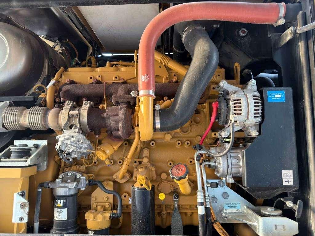 Caterpillar M318F Photo 26