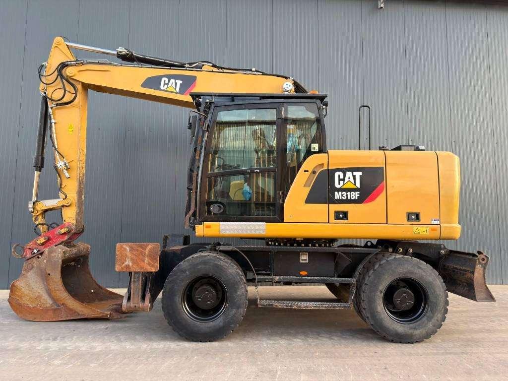 Caterpillar M318F Photo 6