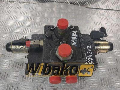 Vickers CMX100SNSFXM25 sold by Wibako