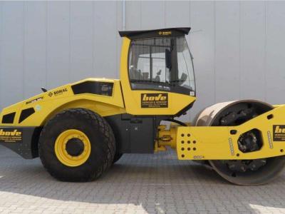 Bomag BW219 DH-5 sold by Bove Verhuur & Verkoop