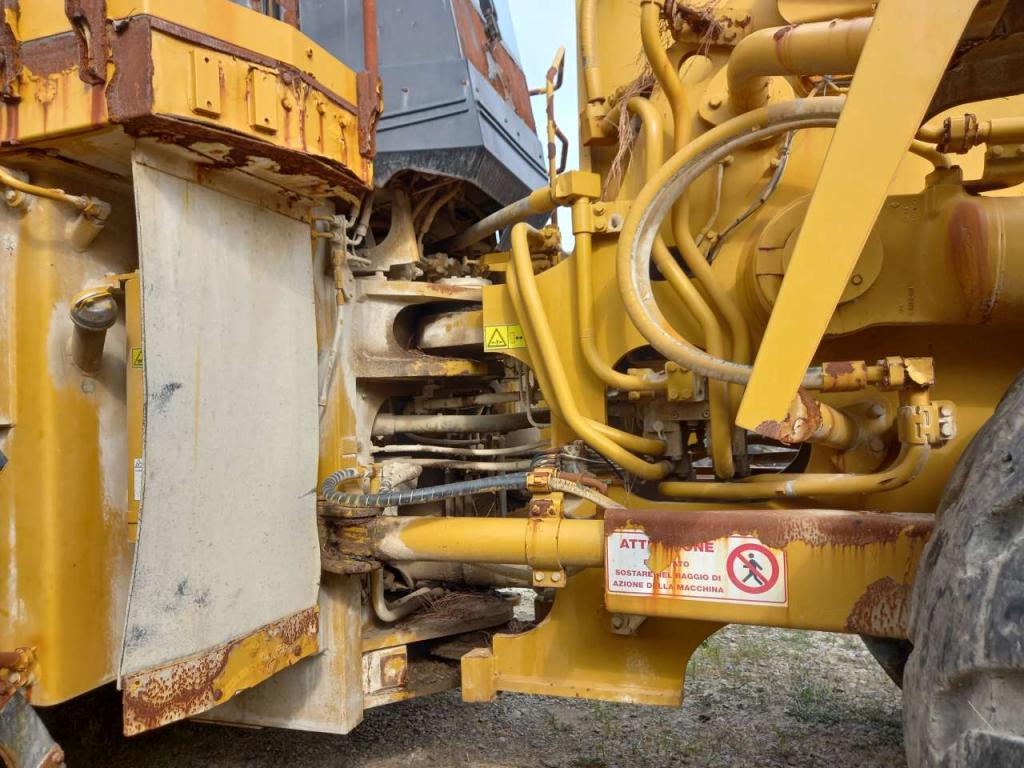 Caterpillar 988H Photo 13