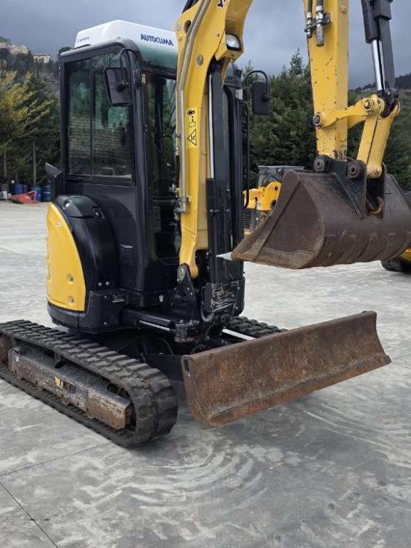 Yanmar VIO38 Photo 15