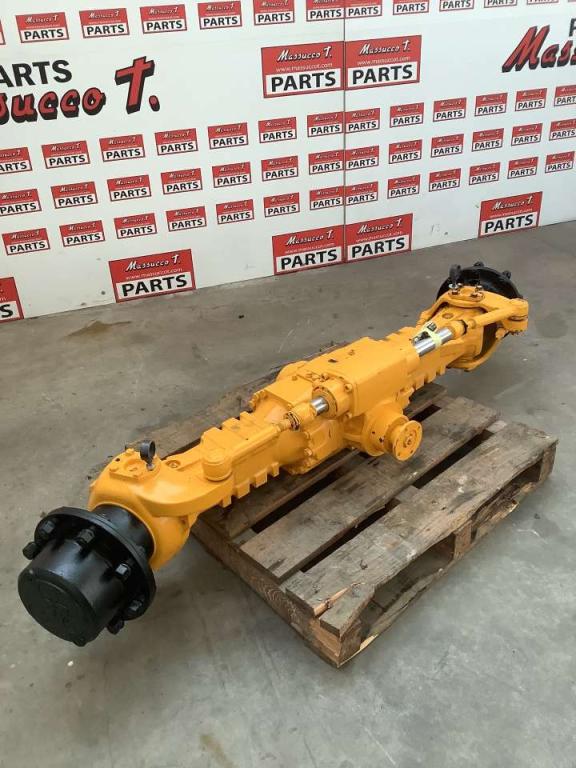 Clark Hurth Front axle for Caterpillar TH Photo 1
