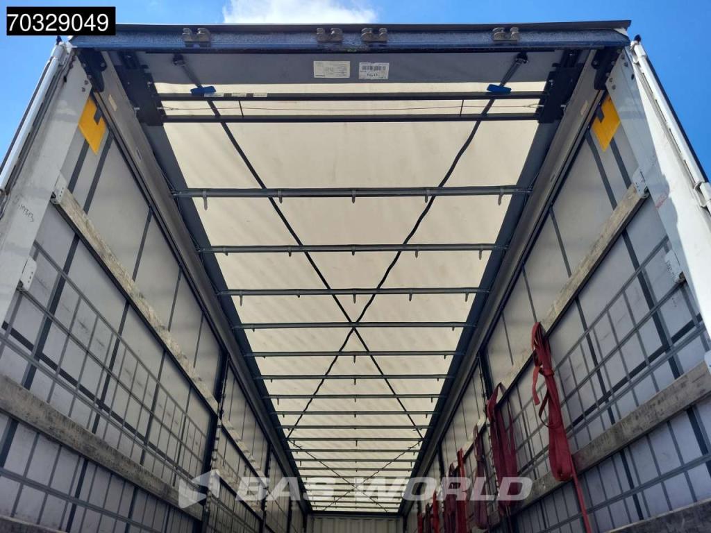 Krone SD Sliding Roof Photo 11